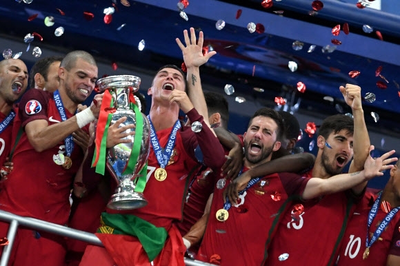 유로2016, 포르투갈 역대 첫 우승