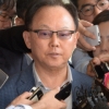 [서울포토] 기준 전 롯데물산 사장, 피의자 신분 檢 출석