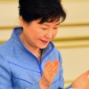 [서울포토] 박수치는 박근혜 대통령