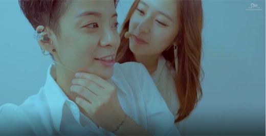 에프엑스 ‘All Mine’ 뮤직비디오