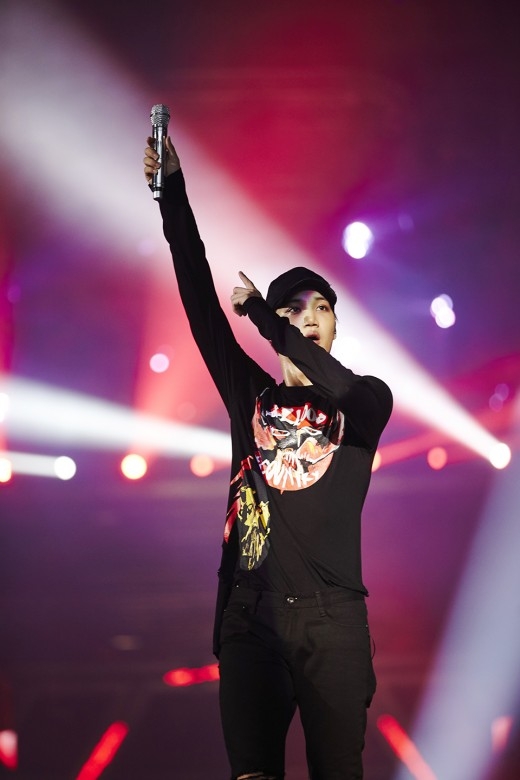 부상 엑소 카이