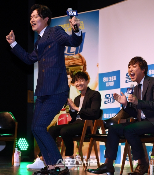 ‘올레’ 신하균-오만석, “박희순 역대급 사랑꾼..박예진 아니면 죽음을”