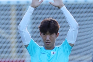 [서울포토] 김민태, 두 손 번쩍 ‘훈련 준비 완료’