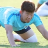 [서울포토] 스트레칭하는 손흥민