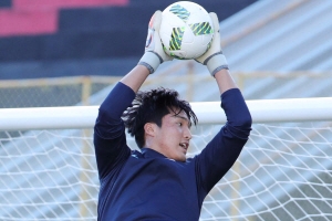 [서울포토] 김동준, 멋진 ‘점프캐치’