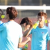 [서울포토] 축구대표팀, 음료를 마실 때도 ‘함께’