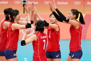 [리우올림픽] 여자배구, 김연경 앞세워 일본에 3세트 따네…세트 스코어 2-1