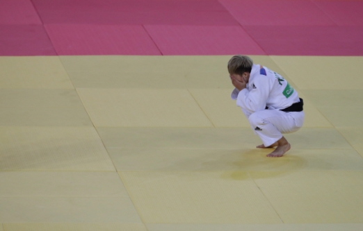 [서울포토] ‘망연자실’… 안타까워하는 정보경