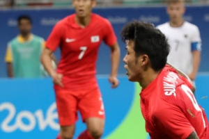 [한국 독일] “드릴 말씀이 없다”던 석현준, 교체 출전해 시원한 동점포