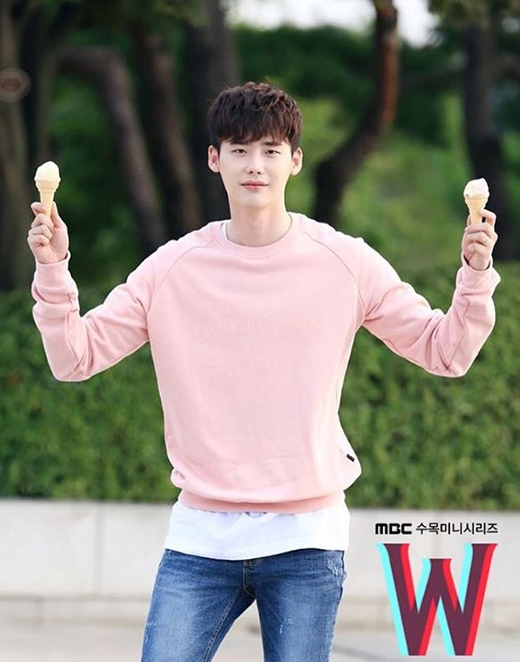 W(더블유) 이종석