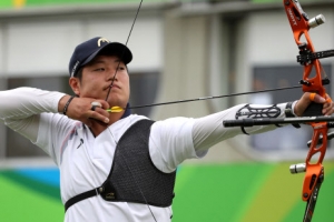 양궁 이승윤, 남자 개인전 16강 가뿐히 진출…16강전은 12일