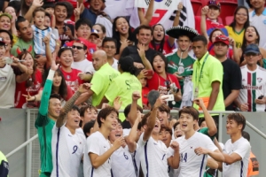 [서울포토] 8강 셀카