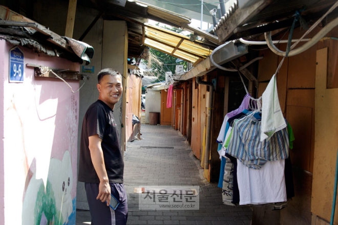 다큐멘터리 영화 ‘왕초와 용가리’ 스틸컷