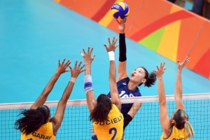 여자배구 김연경 “브라질 너무 강했다···이젠 죽기 살기다”