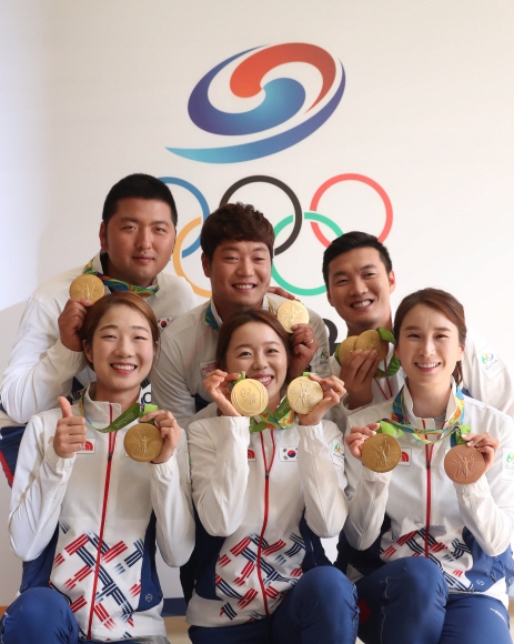 한국 양궁, 올림픽 사상 첫 전 종목 석권 