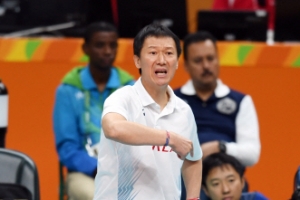 서브 리시브 범실 속출···이정철 감독 “다들 좋은 경기 하려했는데···”
