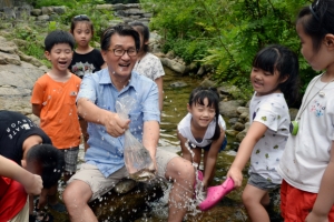 [현장 행정] 물장구 치고 가재 보고 관악산 살고 체험 하고