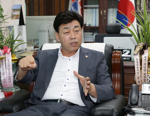 성흠제 서울 은평구의회 의장.