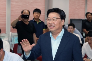 권선택 대전시장 “대전 시정 연속성 보장돼 기뻐, 대전 발전의 초석이 되겠다”