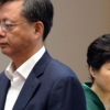 [서울포토] 박근혜 대통령과 우병우 민정수석