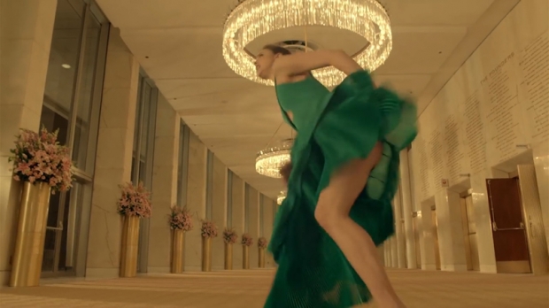 스파이크 존스 감독, 향수 겐조 광고