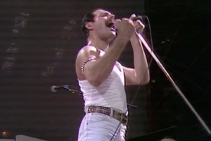 ‘탄생 70주년’ 전 세계에 울려퍼지는 프레디 머큐리의 목소리