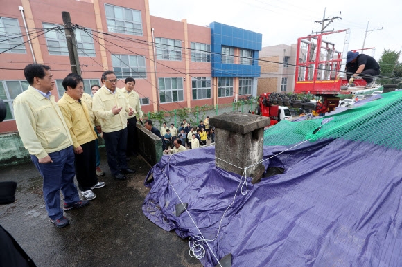홍윤식 장관 “경주 복구 적극 지원”