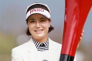 전미정 JLPGA 통산 24승, 한국 선수 최다승 신기록…안선주 공동 4위(종합)