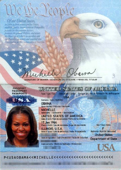 해킹으로 유출된 미셸 오바마 여사 여권. 연합뉴스
