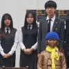 고등학생이 그린 소녀상 수익금으로 고교에 소녀상 건립한다