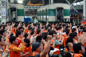 서울지하철, 파업 종료로 30일 정상운행…성과연봉제 도입은 노사합의로