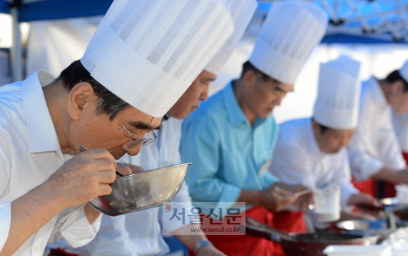 “내가 바로 삼식이 요리왕” 