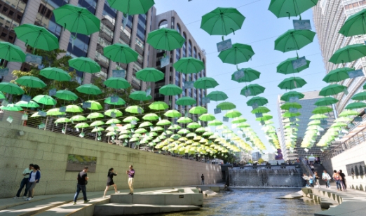 [서울포토] 청계천을 수놓은 초록우산