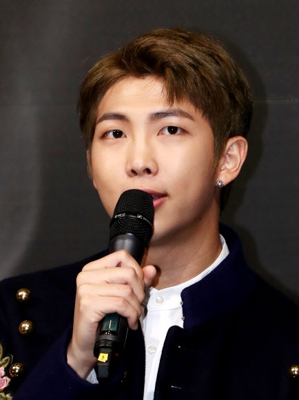 컴백 방탄소년단 랩몬스터