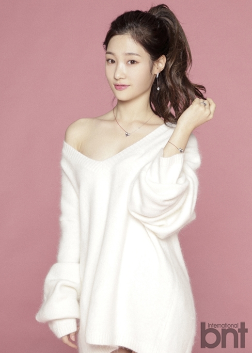 정채연 화보