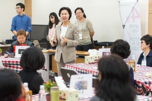 [현장 행정] 정성들인 밥 한끼… 엄마 마음이 녹았다