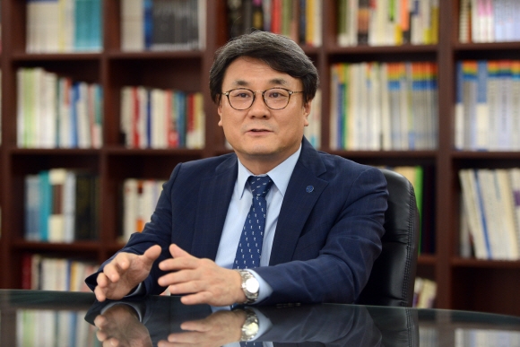 이우영 한국폴리텍대 이사장