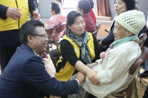 용산구 ‘황혼의 추억’ 사진에 담아드려요