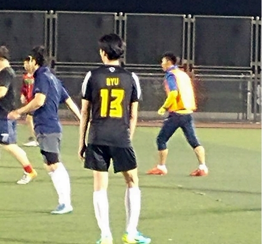 류준열, FIFA U-20 수원 홍보대사 ‘김흥국 잇는 축구人’