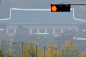 청와대 압수수색 철수…검찰 “내일 오전 다시 시도한다”(종합)