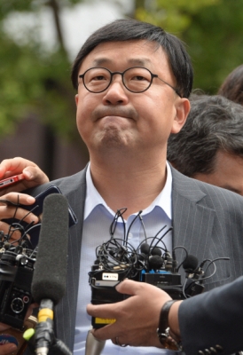 [서울포토] 연설문 사전유출 입장 밝히는 조인근 전 청와대연설기록 비서관