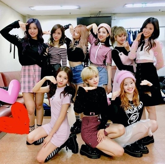 뮤직뱅크 트와이스 ‘TT’