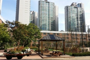 [푸른 공간 가꾸는 자치구] 자연 더한 학교…송파 10곳 ‘에코스쿨’ 조성