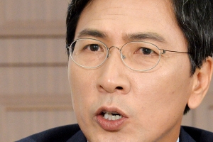 안희정, 개각에 “대단히 실망…野지도자들에 정국운영 맡겨야”