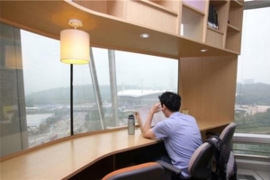 마포구청 12층 ‘하늘 도서관’ 인기…3년간 40만명 찾아