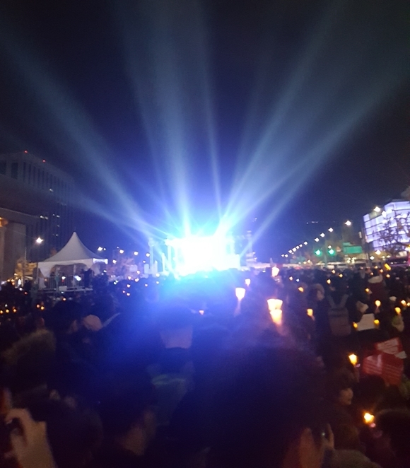 광화문 촛불집회, 가수 이승환 콘서트
