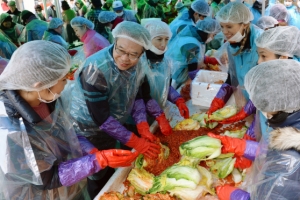 사랑 ‘한 스푼’ 나눔 ‘한 움큼’… 용산구청장의 손맛