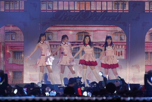 ‘2016 멜론 뮤직 어워드’ 레드벨벳 ‘러시안룰렛’