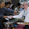 오바마 퇴역군인 배식 봉사