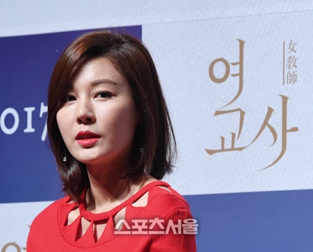 김하늘 유인영 ‘여교사’